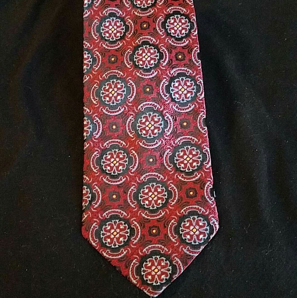 Jos A Bank Signature Old Collection Red Tie - Picture 1 of 4